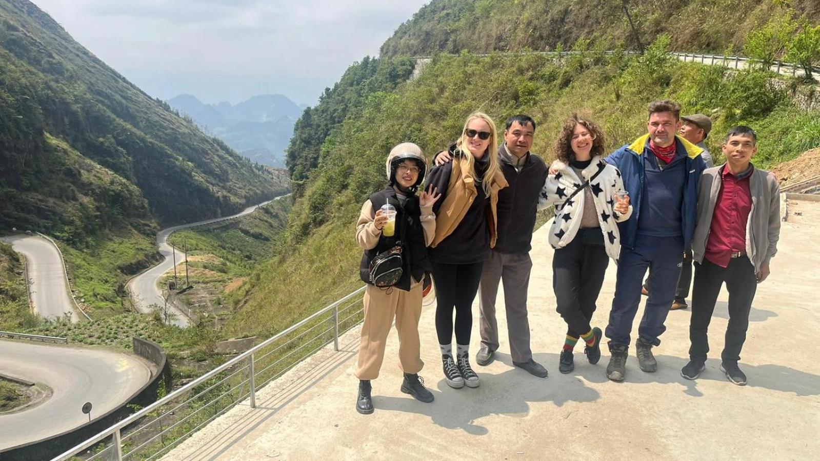 Bikki'S Jungle Homestay Ha Giang Exterior foto